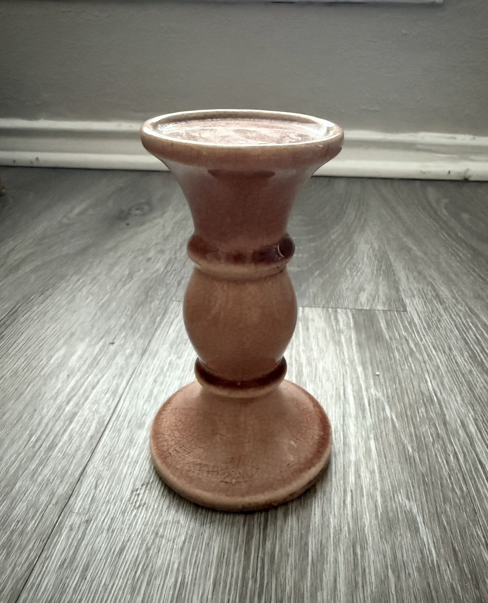 Candle holder