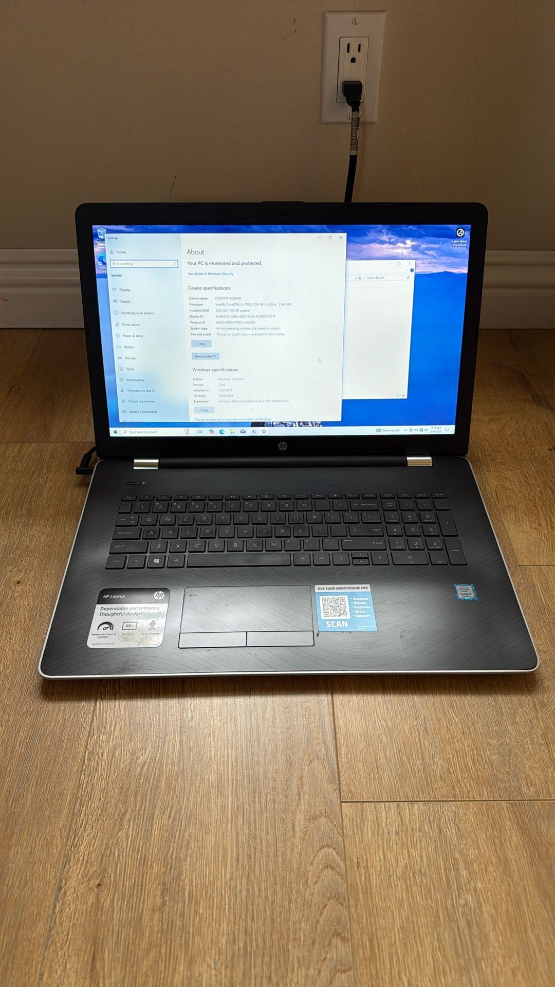 HP 17-bs061st Intel I3-7100U 17” 8GB 128GB SSD Windows 10 Home