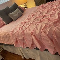 Queen Size Bed/Mattress Set