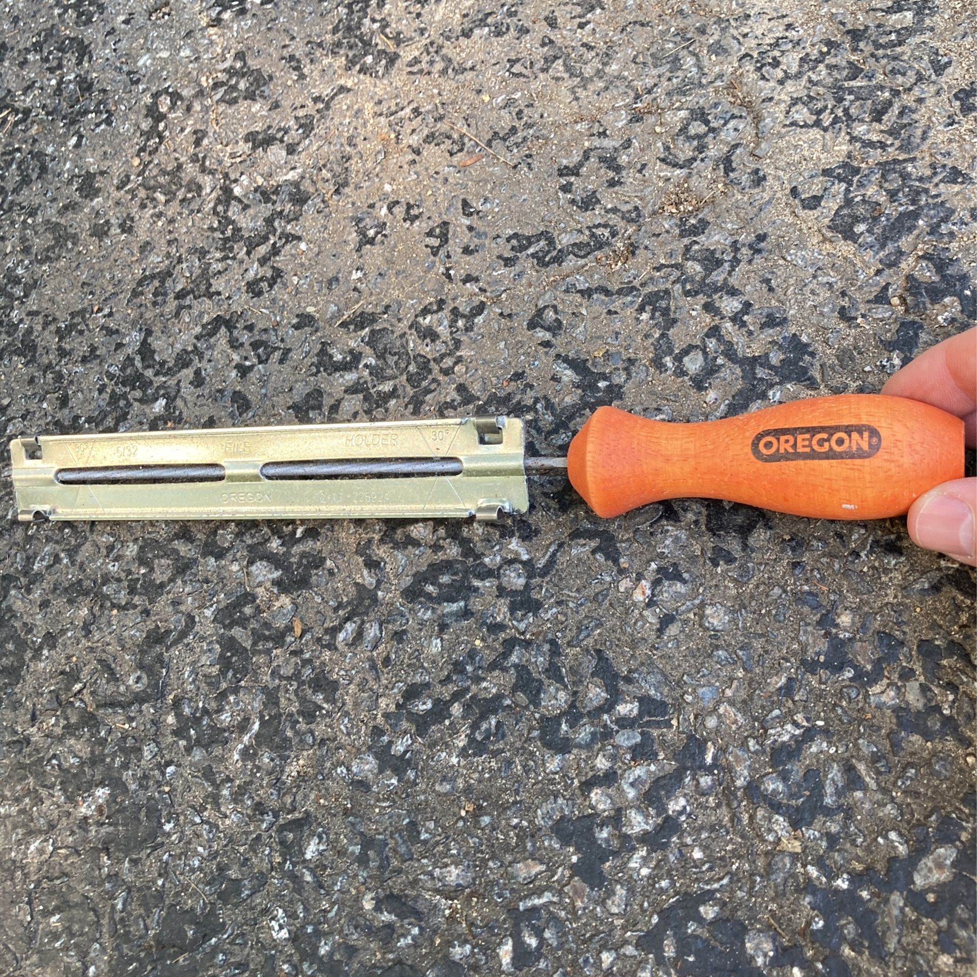 5/32” Chainsaw Sharpening Tool