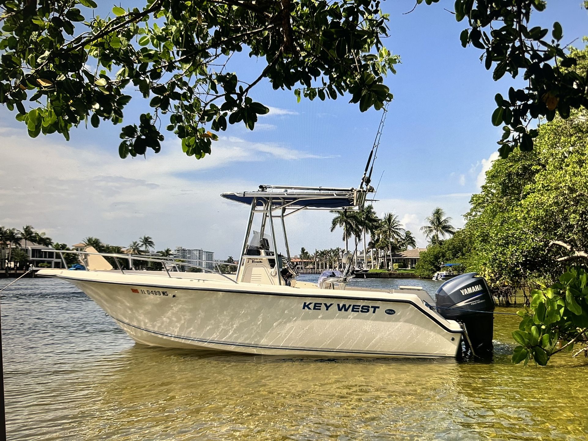 2004 22.5 Key West Boat