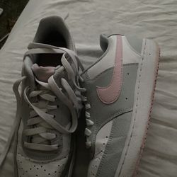 Nike Air Force— Women’s Size 10
