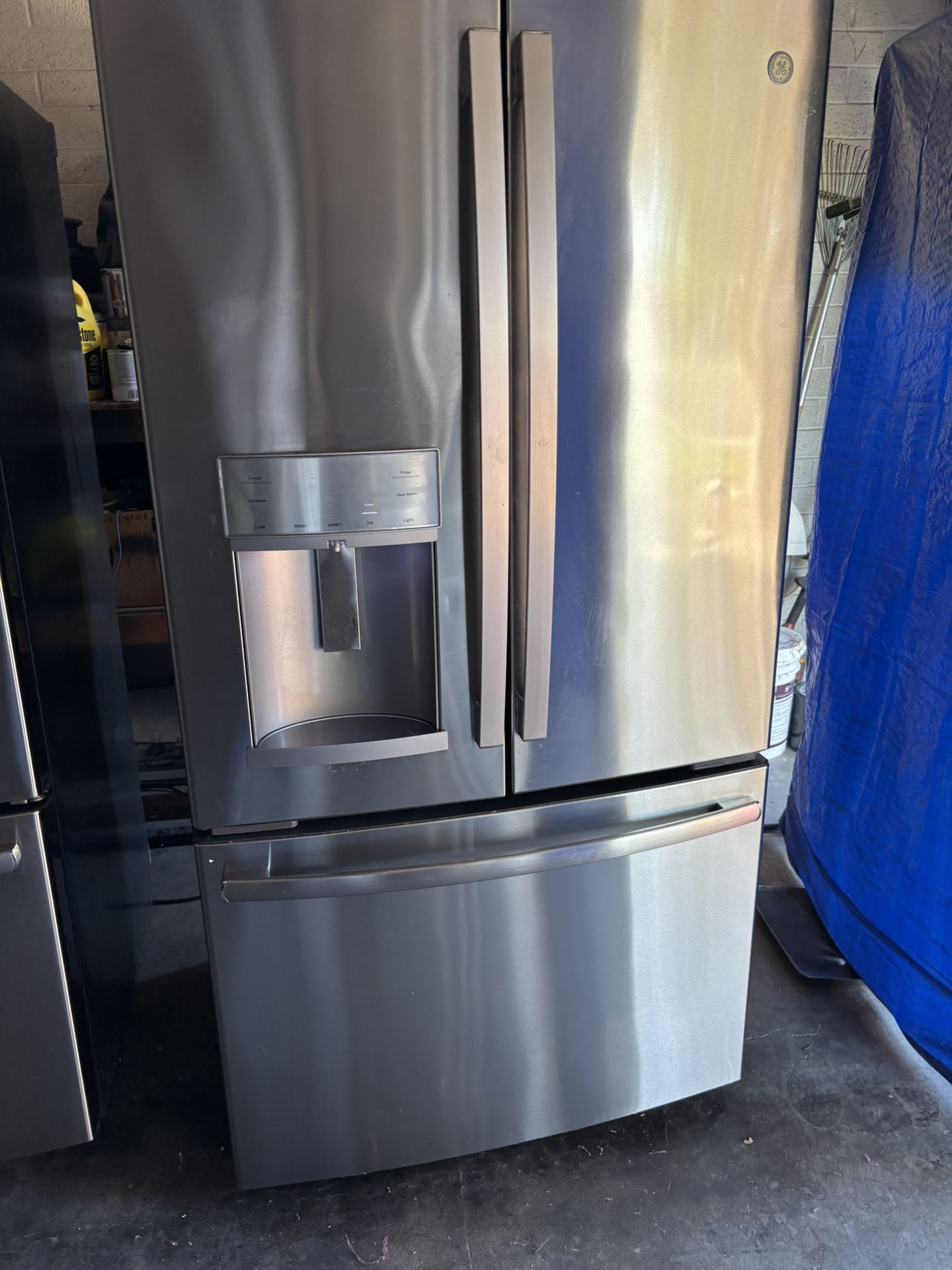 Fridges For Sale Are Plugged In Free Deliver