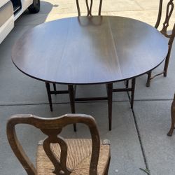 Vintage Dinner Table With 4 Chairs