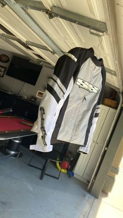 Women’s Jacket