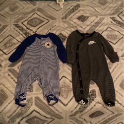 Nike 03 M  Converse 03 M 