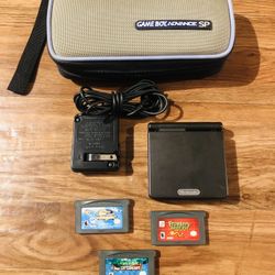 Vintage Nintendo Gameboy Advance SP with 3 games like Mario Kart Super Circuit