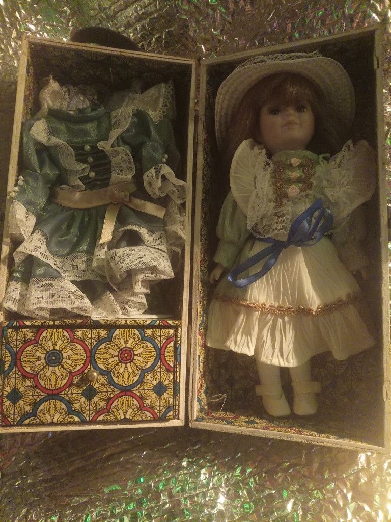 Lasting Impressions Porcelain Collectors Doll
