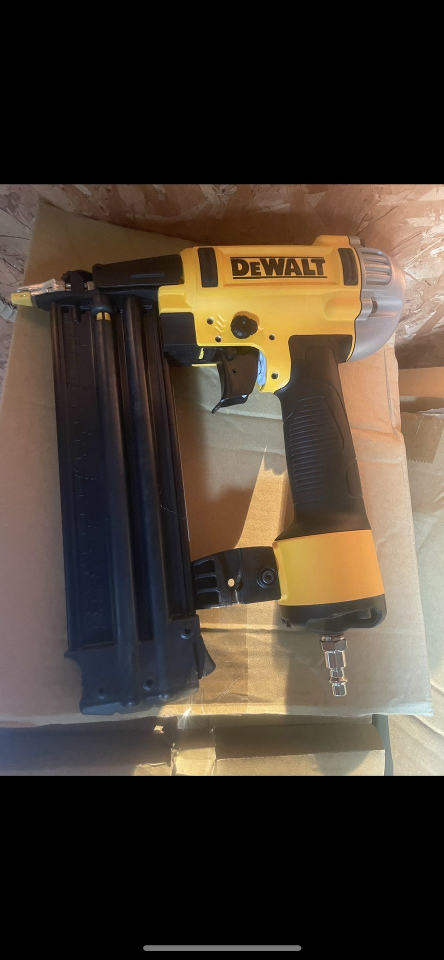 18 Ga Dewalt Brad Nailer