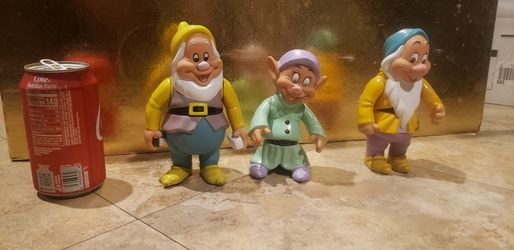1992 Mattel Walt Disney Snow White and the 3 Dwarfs