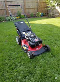 Very Clean Troy-Bilt TB120 159cc 21" Lawn Mower