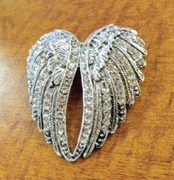 Angel Wings Pin