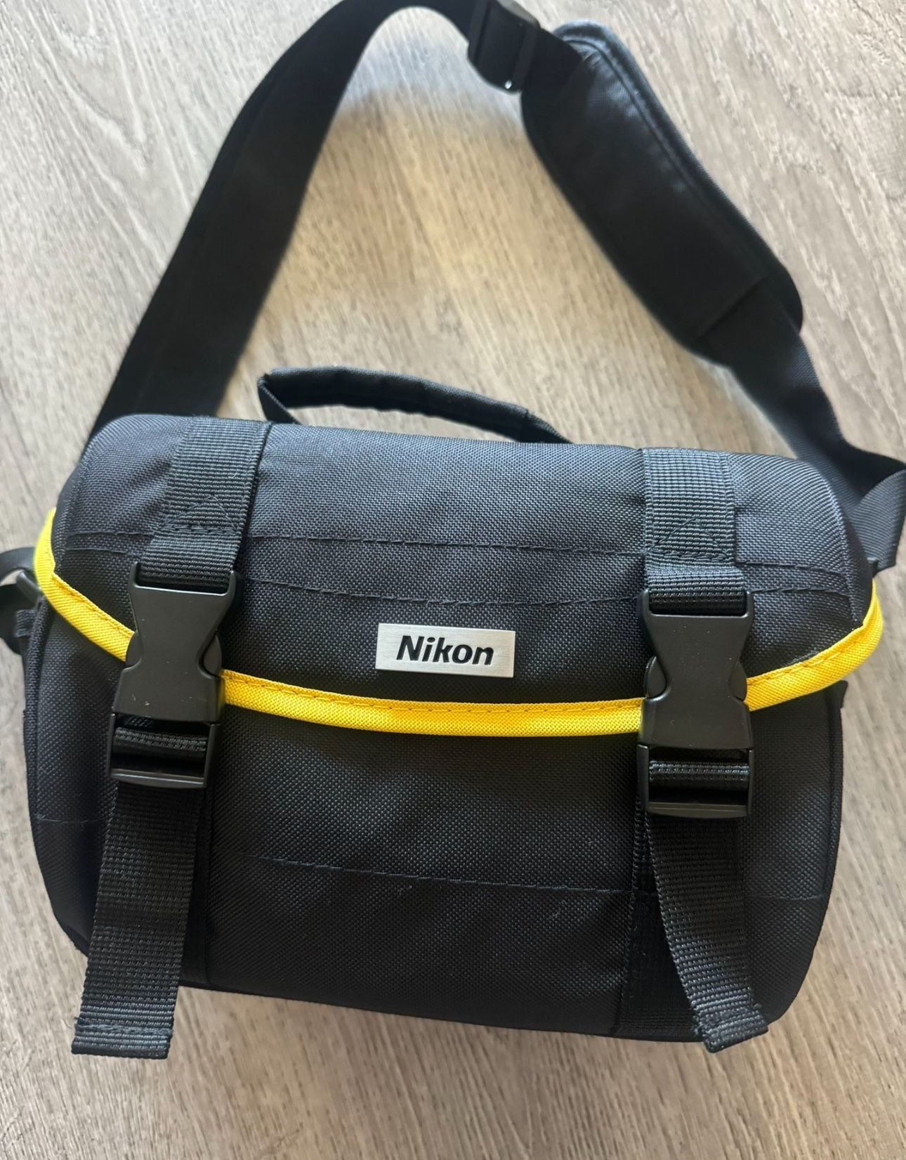 Nikon Camera Bag Kit With Lens 