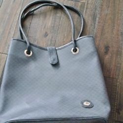 Almondo purse