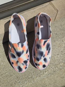 Tie-Dye Slip-On Canvas Sneakers Size 8