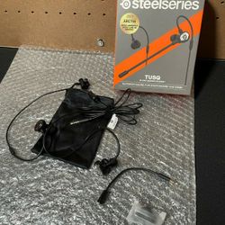 SteelSeries Tusq in-Ear Mobile Gaming Headset – Dual Microphone W/ Detachable Boom Mic – Ergonomic Suspension Design Earphones – for Mobile, Black