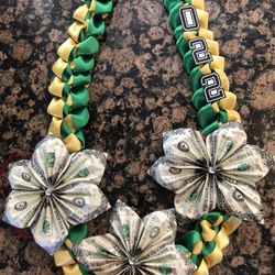 Custom Graduation Leis/ Money Leis/ Graduaciones