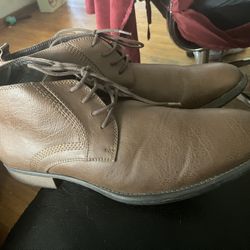 $30, Men’s Shoes Size 10 