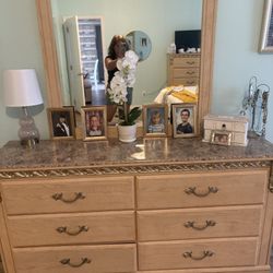Beautiful, Ornate Bedroom Dresser Set