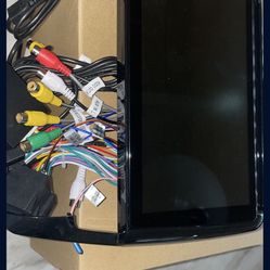 Universal Car Screen