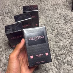 Valentino UoMo Parfum 