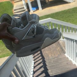 Jordan 4