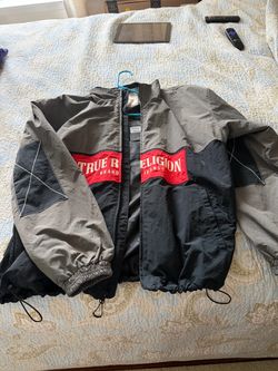True religion Size L