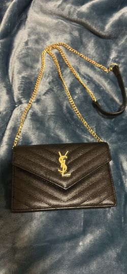 Small black purse