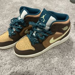 Jordan 1 Size 4.5 Kids/boys