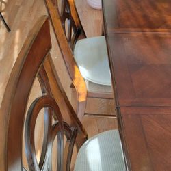 Dinning Room And Living Room For Sale