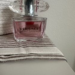 Versace Bright Crystal Perfume