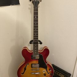 Semi Acoustic Guitar