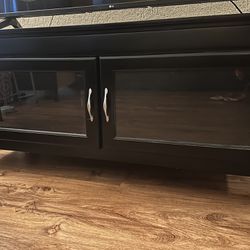 Heavy Duty Wood TV Stand 