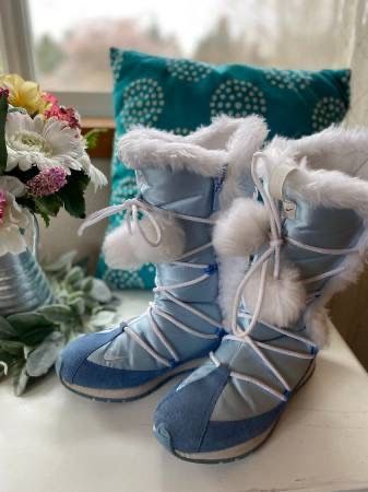 Vintage Y2K NIKE Snow Boots RETRO Blue White Womens Size 8 Chevron