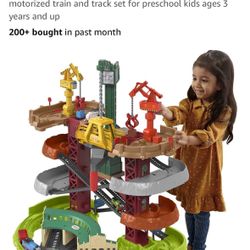Thomas & Friends Trains And Cranes Super Tower, Motorized