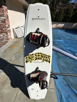 Vintage Hyperlite Erik Ruck Wakeboard w/ Bindings – Ready to Ride