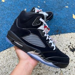 𝐎𝐧l𝐲 𝐫𝐞𝐩l𝐲 𝐨𝐧 𝐈 G@𝐓𝗼𝗽𝐤𝐢𝐜𝐤𝐬.𝐒𝐞𝐭𝐡                 AJ 5 Black Metallic Reimagined