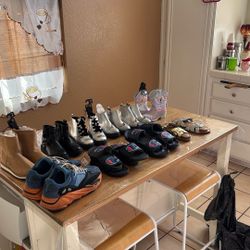 Shoes 5 Dollars Each. Orange And Blue Yeezy 25