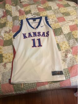 Kansas Jayhawks Mens Basketball #11 Jersey XL