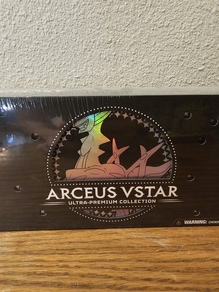 Arceus Vstar Ultra Premium Collection