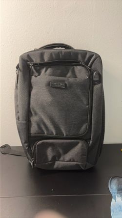 Kenneth Cole computer backpack