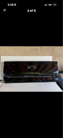 Toyota Tundra Tailgate Black