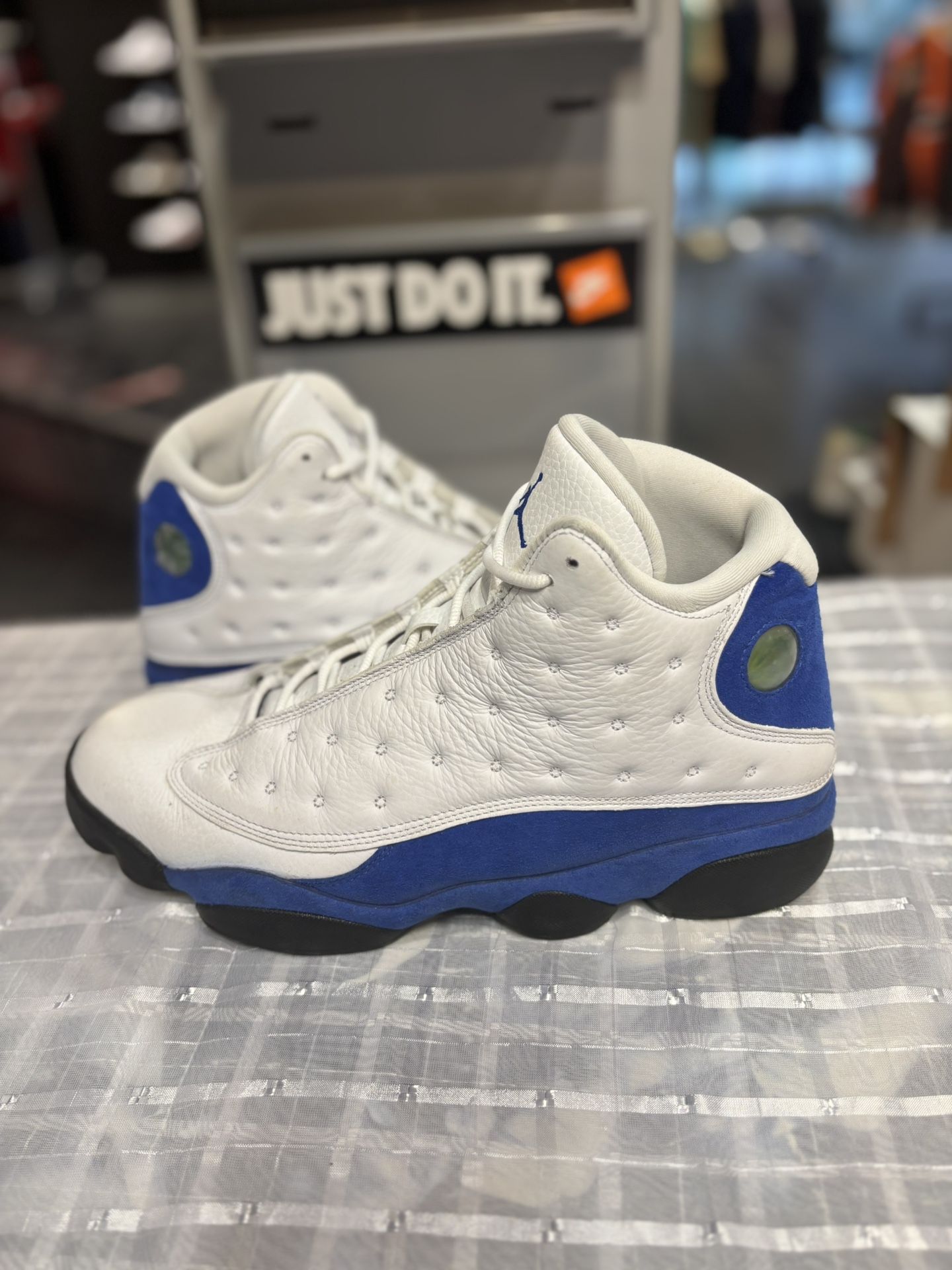 Air Jordan 13 Hyper Royal Size 12.5 $150
