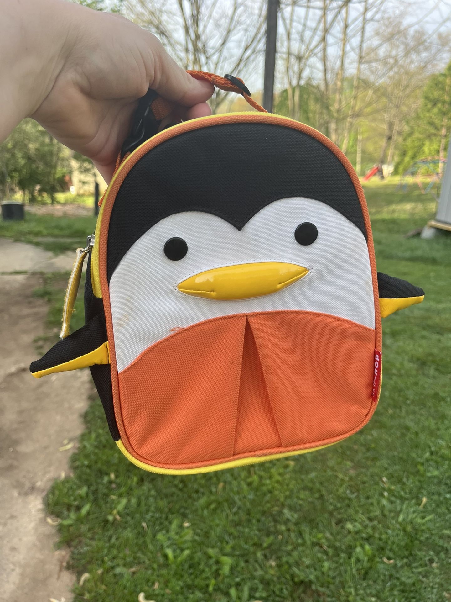 Kid’s Penguin Soft-sided Lunchbox 