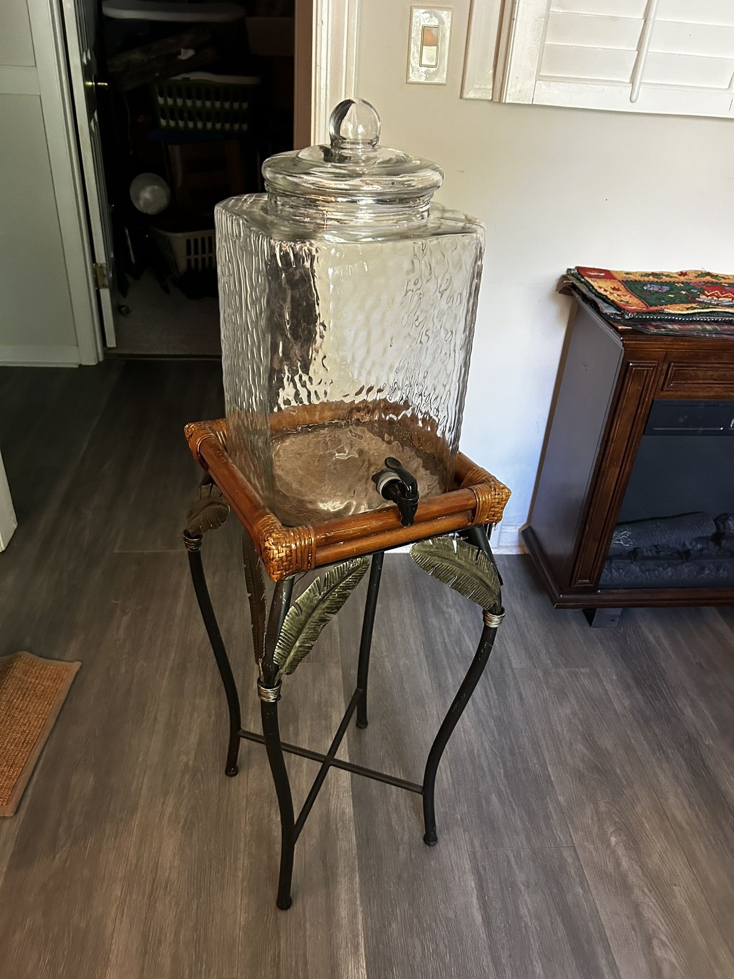 Glass Beverage Dispenser With Stand
