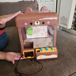 Claw Machine