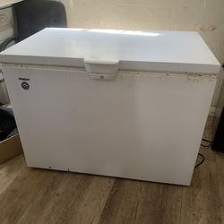 Cooler $100