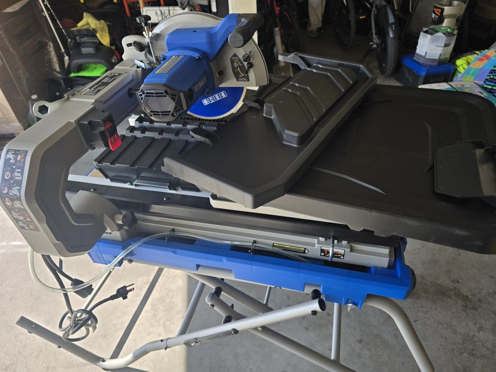 Kobalt 15amp 10inch Folding Wet Tile Saw With Stand 