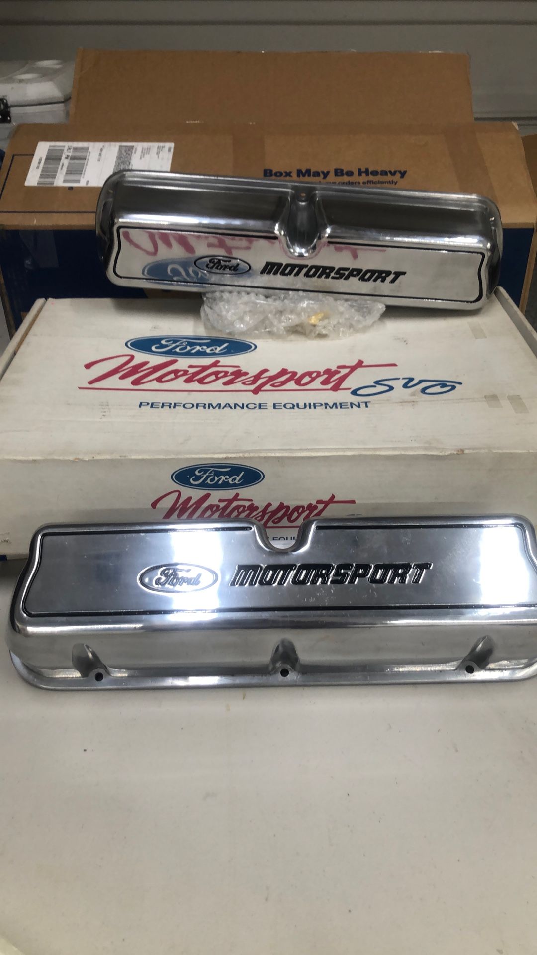Ford 302 351 Ford Performance Parts Aluminum Valve Covers 