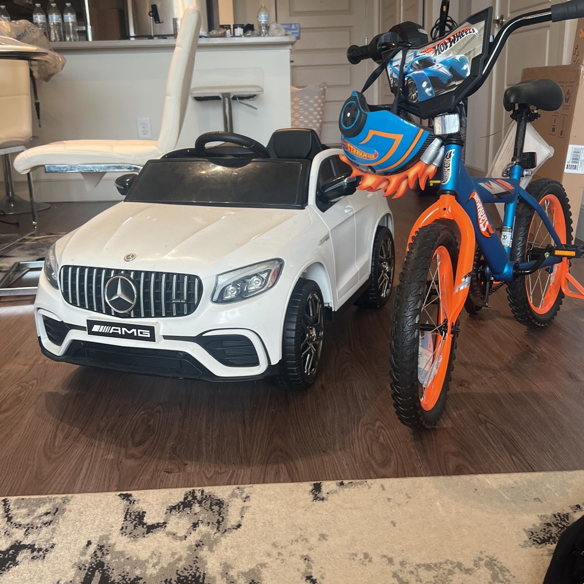 Mercedes Benz Car And Bike Combo